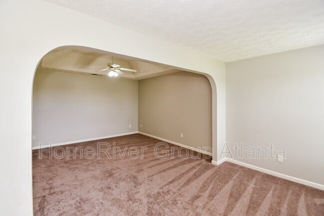 Building Photo - 322 Berkley Dr