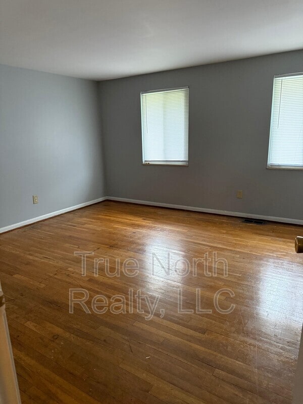 Building Photo - 1608 Smith Rd