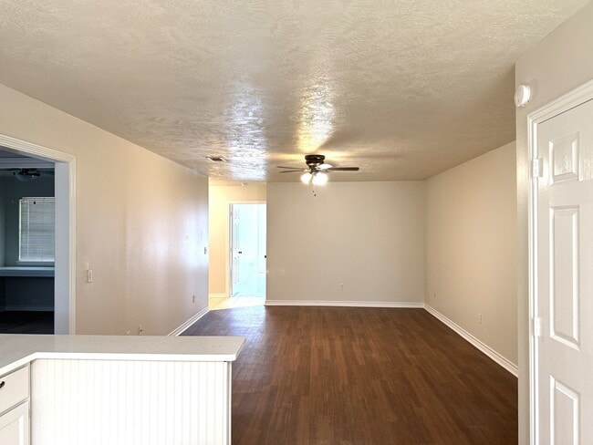 Building Photo - 2308 Antelope Ln