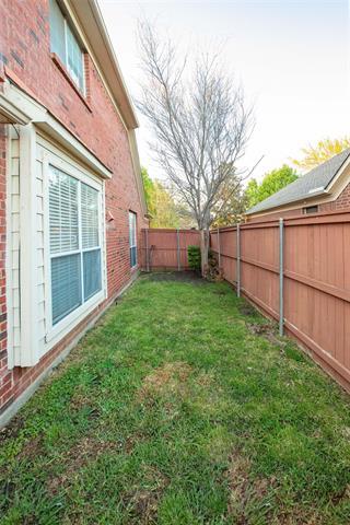 Building Photo - 206 Howley Ct
