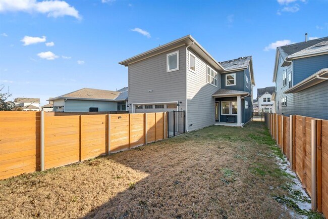 Building Photo - 5902 Rangeland Rd