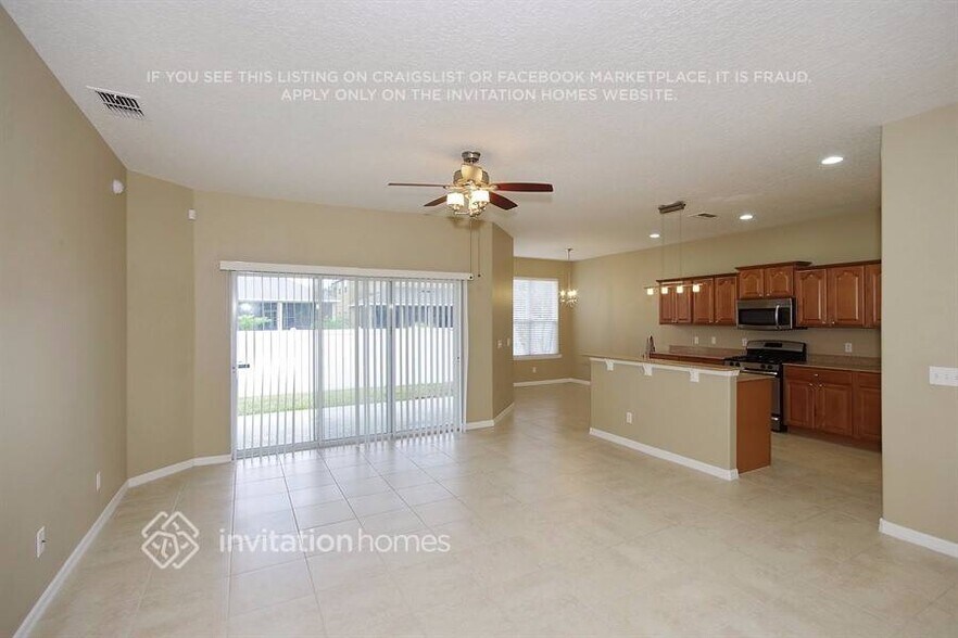 Building Photo - 809 James Way