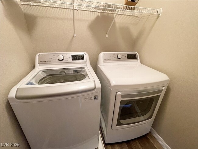 Building Photo - 10353 Talking Tree Ave