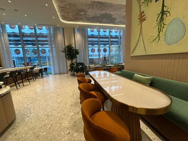 Building Photo - 77 SE 5th St