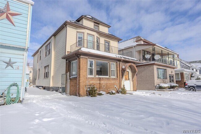 Building Photo - 20 Tacoma Ave