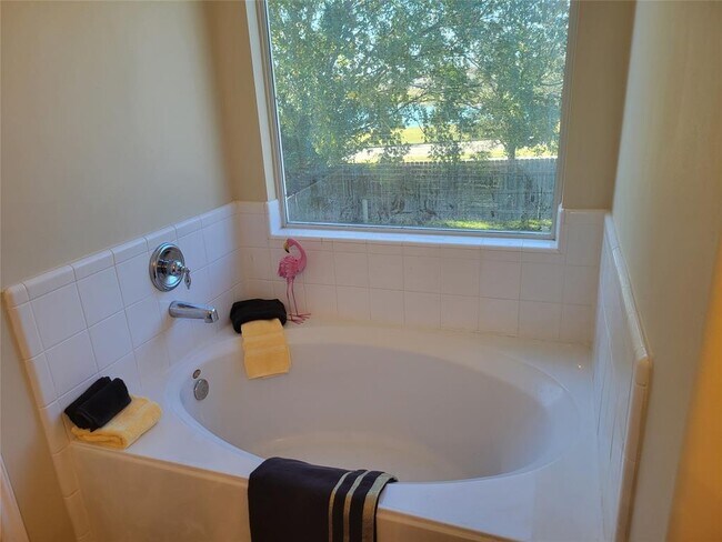 Building Photo - 3907 Portman Glen Ln