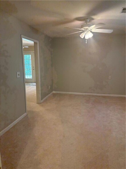 Building Photo - 2275 Snug Harbor NE