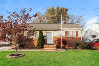 Building Photo - 30133 Forestgrove Rd