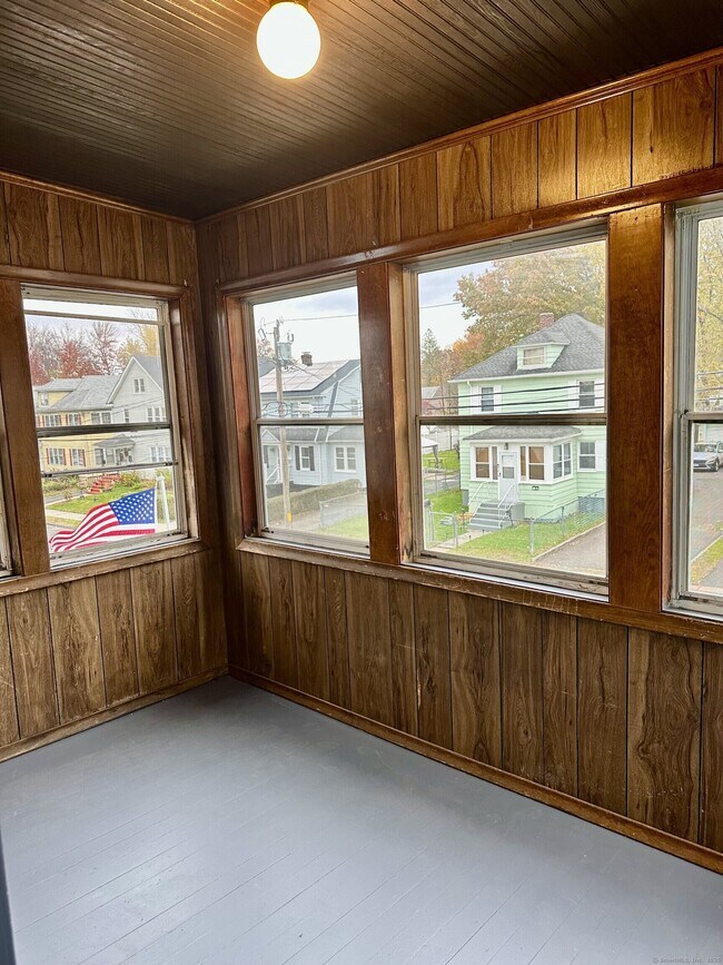 Building Photo - 59 Grant St