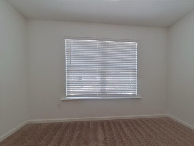 Building Photo - 2275 Rosemary Park Ln