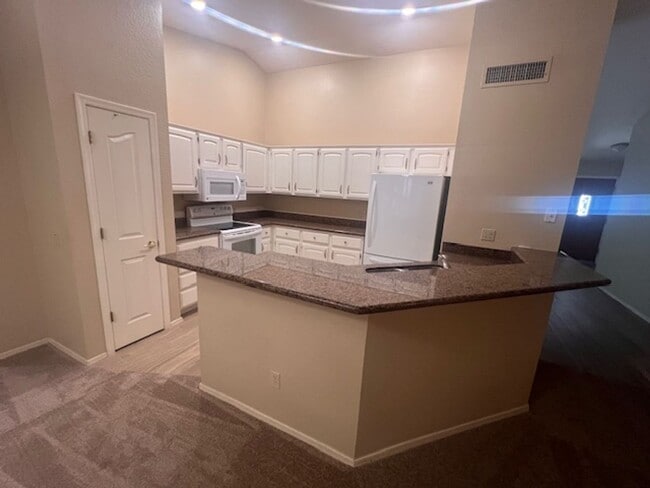 Building Photo - Sun Lakes Rental Home