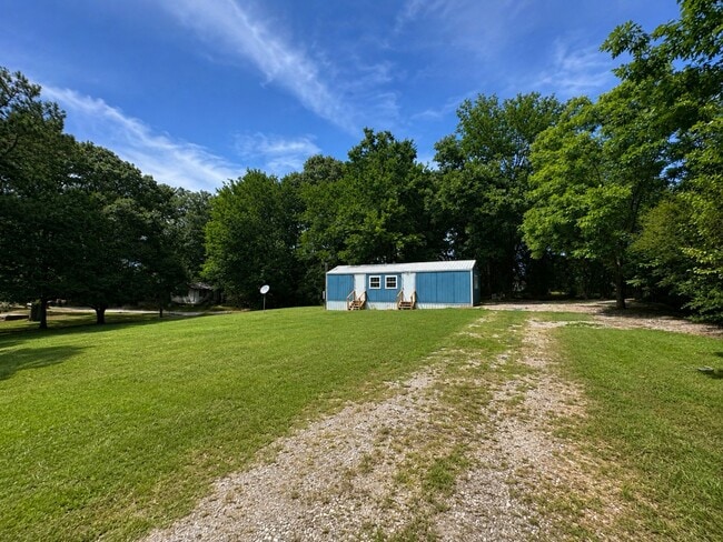 Building Photo - 1 Bed/ 1 Bath Tiny Home in Newark!