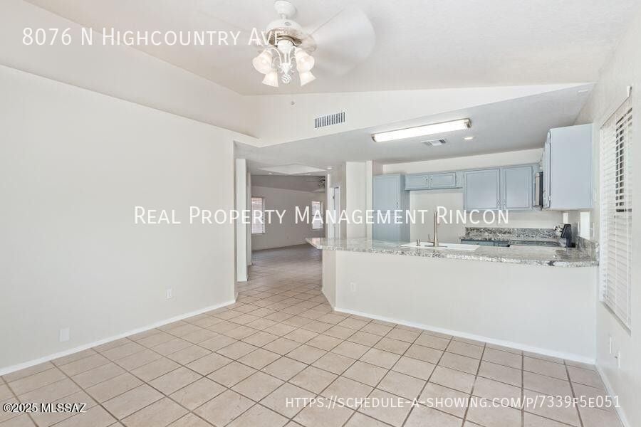 Building Photo - 8076 N Highcountry Ave