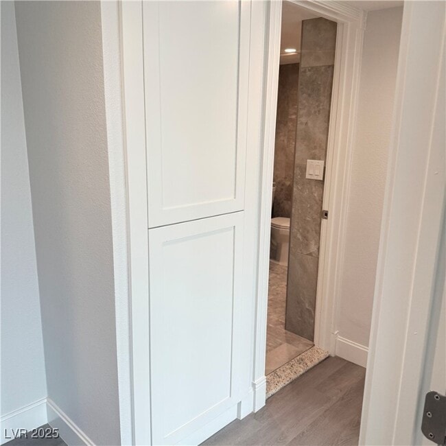 Building Photo - 508 Woodcrest Ct