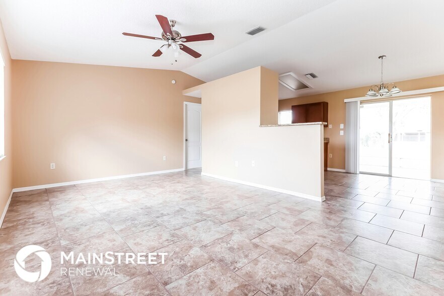 Building Photo - 3284 Lema Dr