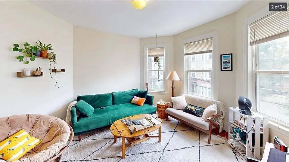 Building Photo - 22 Boynton St