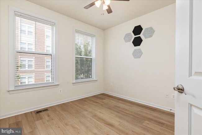 Building Photo - 20760 Wood Quay Dr