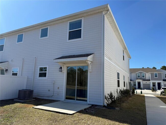 Building Photo - 7489 Stone Crk Trl