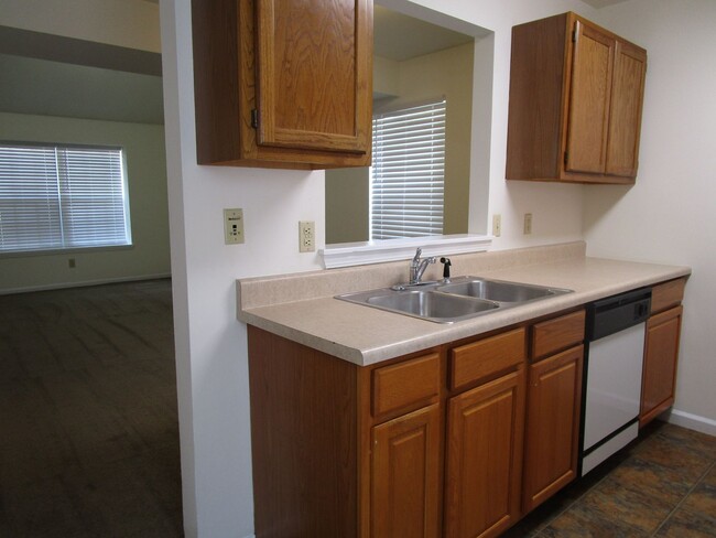 Building Photo - 3508-3510 Delmar Ct.