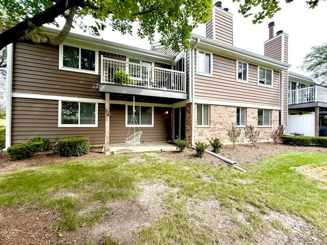 Building Photo - 601 Hanover Ct