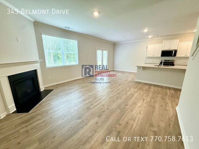 Building Photo - 345 Belmont Dr