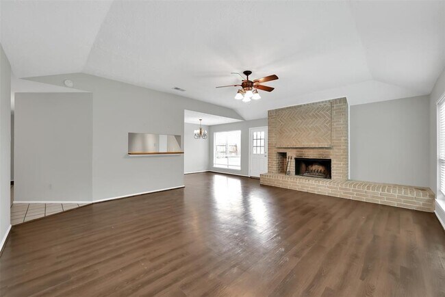 Building Photo - 4730 Temple Bell Dr