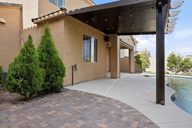 Building Photo - 10327 Parkview Mountain Ave
