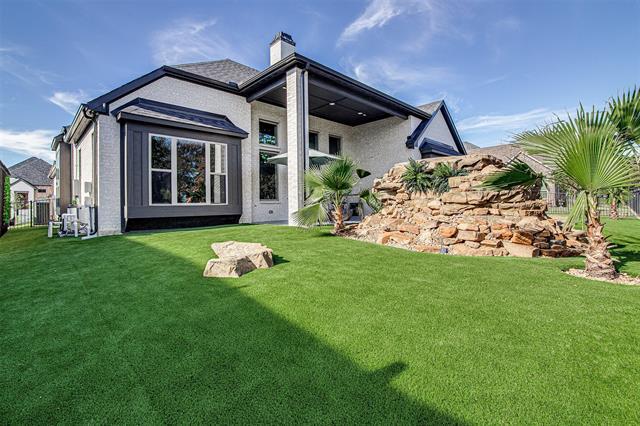 Building Photo - 13924 E Riviera Dr