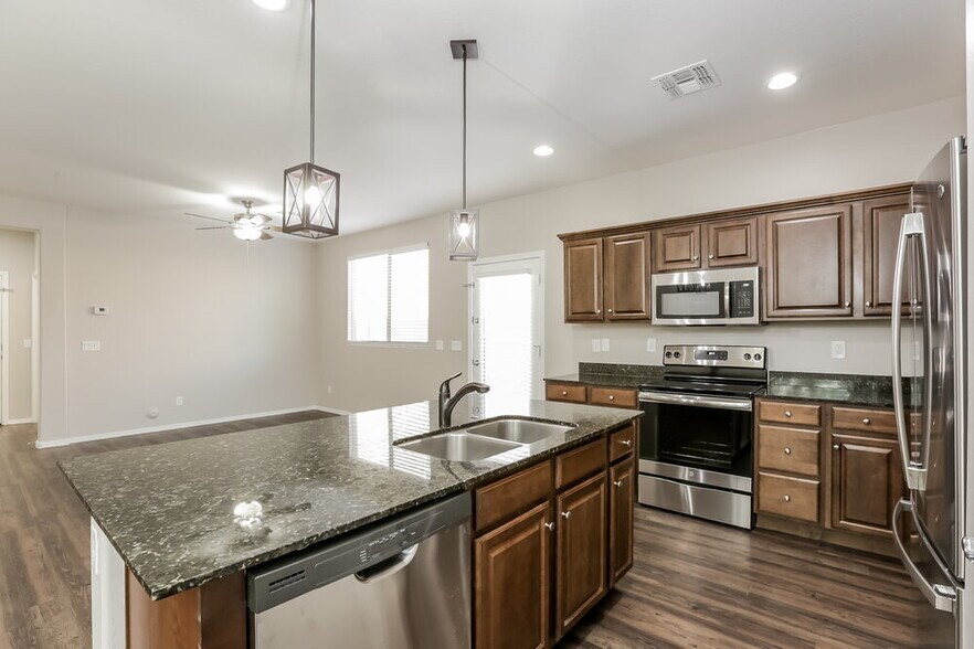 Building Photo - 2671 N 73rd Glen