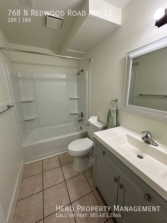 Building Photo - 768 N Redwood Rd