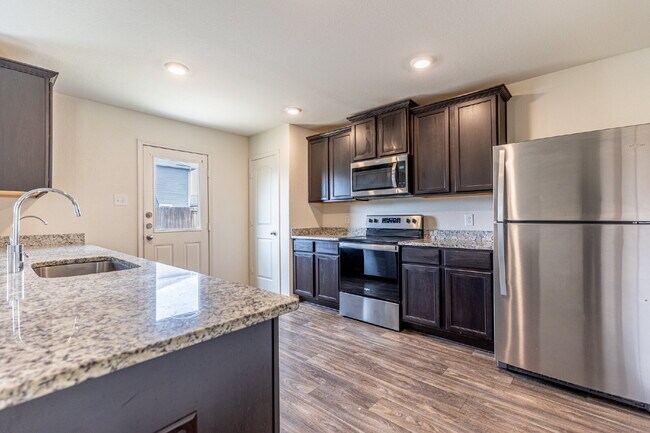 Building Photo - 7260 Calypso Canyon