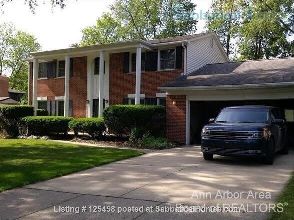 Primary Photo - 3531 Windemere Dr