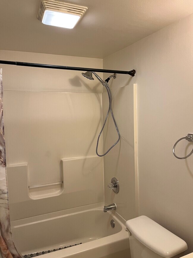 Building Photo - 366 W Patrick St