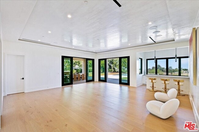 Building Photo - 5757 Hoback Glen Rd