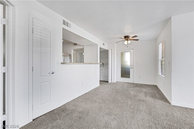 Building Photo - 5055 W Hacienda Ave