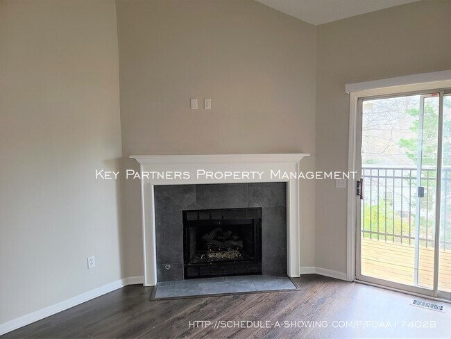 Building Photo - 6823 W 76th St - 2 Bed 2 Bath Remodel!