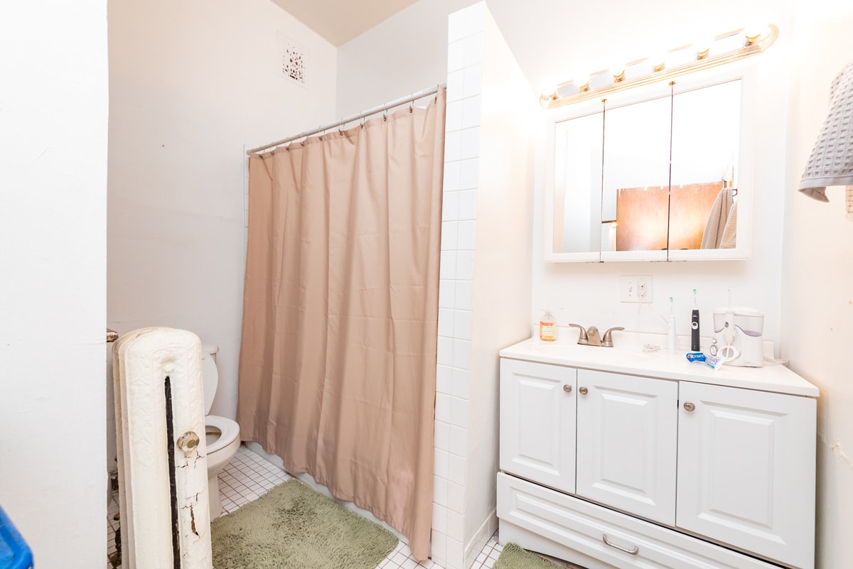 Building Photo - 1722 N Mohawk St