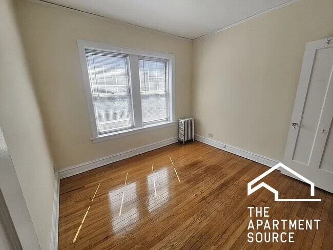 Building Photo - 936 Judson Ave