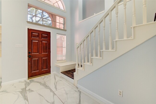 Building Photo - 115 Crimson Bay Dr