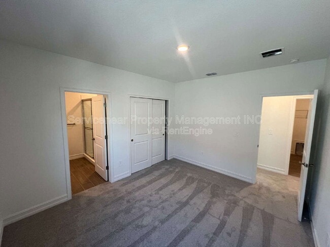 Building Photo - 7141 119th Ct E