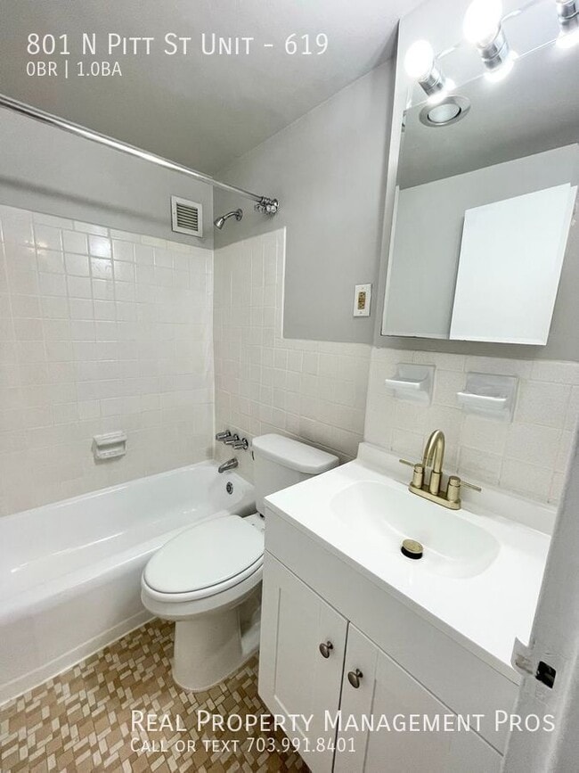 Building Photo - 801 N Pitt St