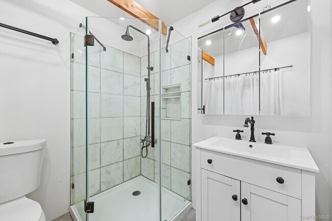 Building Photo - 1302 NY-22