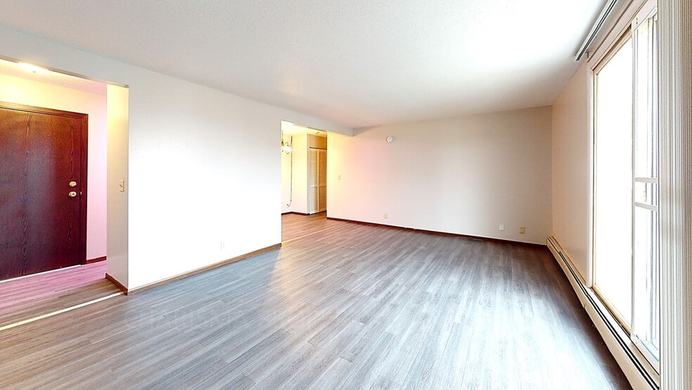 Building Photo - Cedar House Apartments