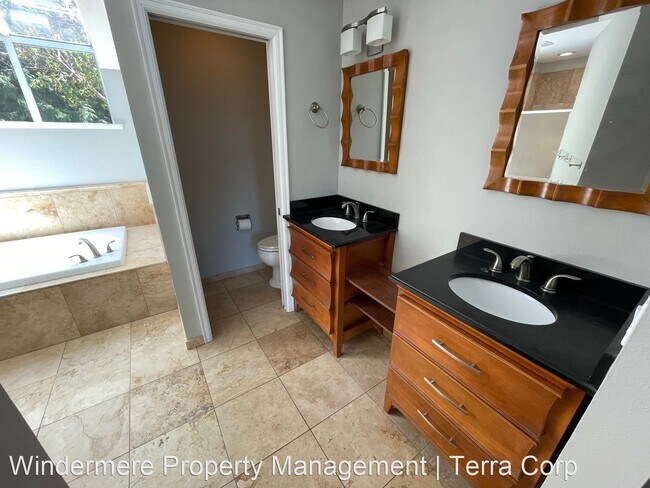 Building Photo - 3 br, 2.5 bath House - 14076 Rosario Road