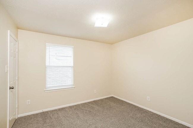 Building Photo - 16423 Noble Meadow Ln