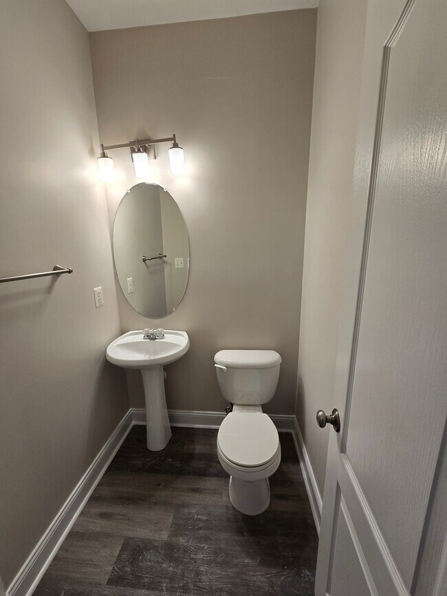 Building Photo - 1772 Sea Pine Cir