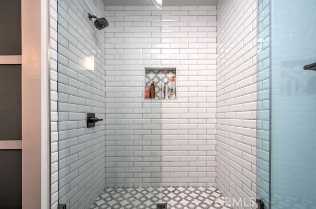 Building Photo - 17252 Citron