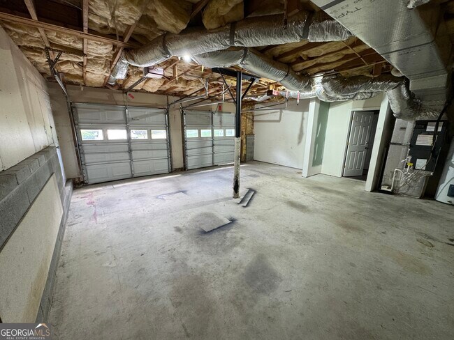 Building Photo - 51 Connie Dr