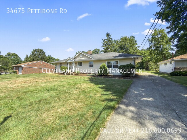 Building Photo - 34675 Pettibone Rd
