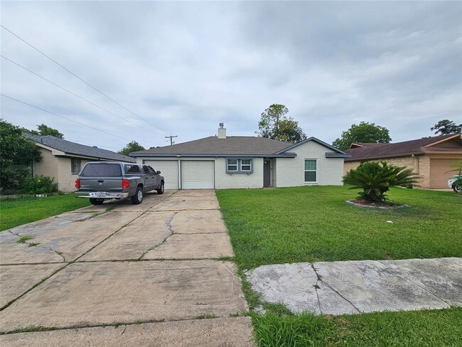 Primary Photo - 11330 Carvel Ln